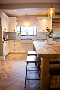 SVB Angled Planks Kitchen Eye-Popping Wood Floor Designs